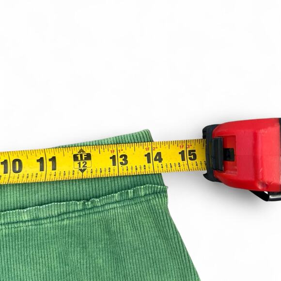 LABIZ Los Angeles Ribbed Lounge Shorts Women’s Medium Green Stretch Knit Shorts - Picture 3 of 8